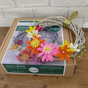 Kit de bricolage couronne de pétales d'été pour adultes. Cadeau créatif.