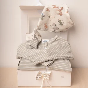 Ensemble pyjama en doux bambou et petits accessoires douillets